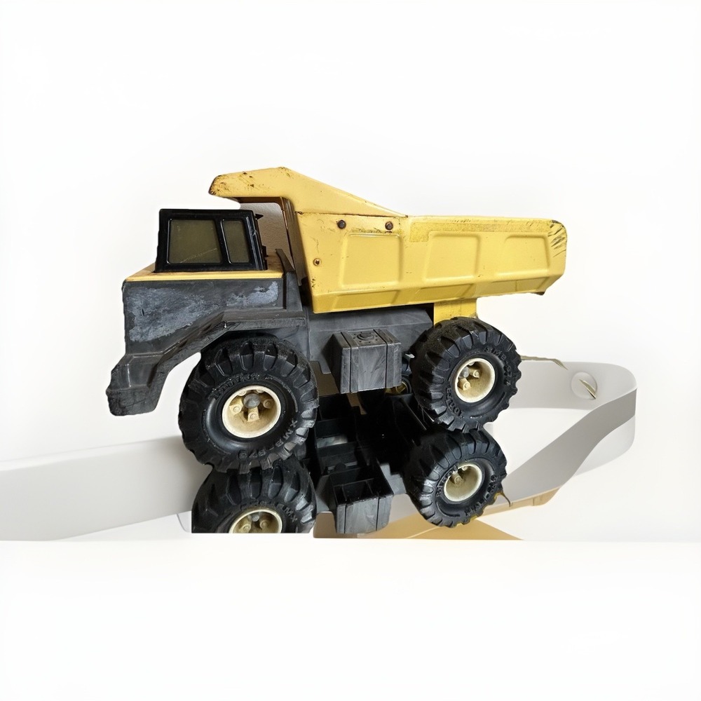 Tonka Dump Truck Yellow Vintage Steel Construction XMB-975 1970's